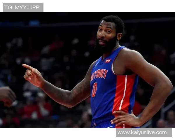 德拉蒙德再展篮板天赋三投全中三分命中收获7分并抢下10个篮板