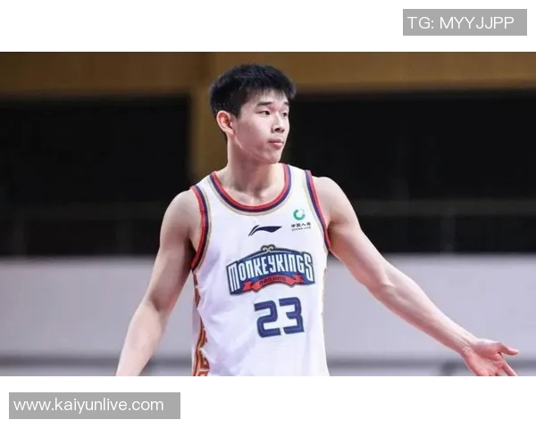 媒体人分析林葳在NCAA三年锻炼后将成为国家队最需要的后卫人选