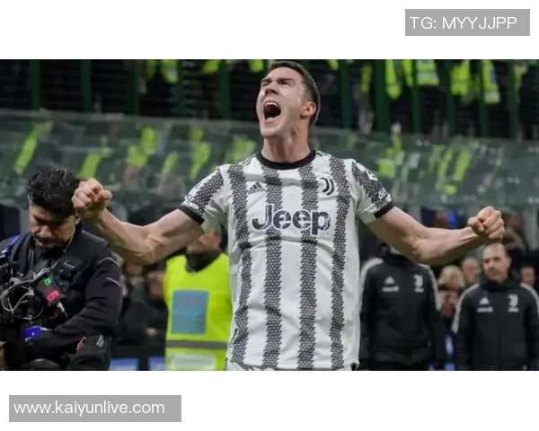 弗拉霍维奇重返尤文图斯医疗中心进行体检准备复出