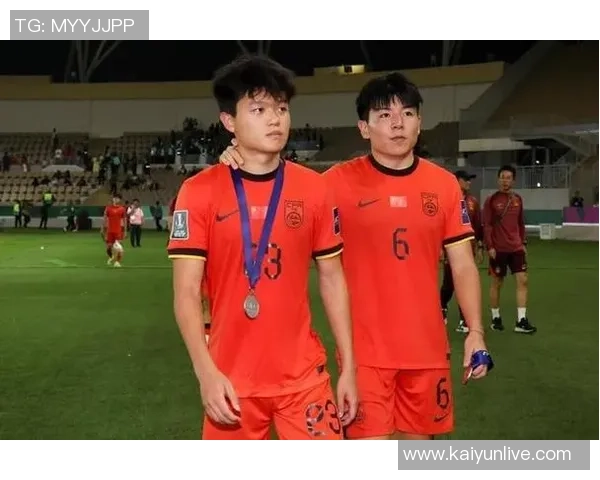 小伙子杨希在U23亚洲杯中表现出色抢断次数位列第二继续成长中 小伙子杨希在U23亚洲杯中表现出色抢断次数位列第二继续成长中